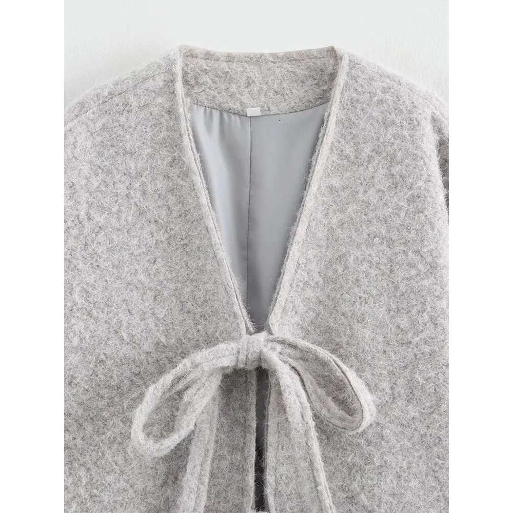 2024 Autumn Wintervintage Casual Chic Women Jackets Solid V-Neck Long Sleeve Lace-Up Loose Thick Coats Fashion Outwears
