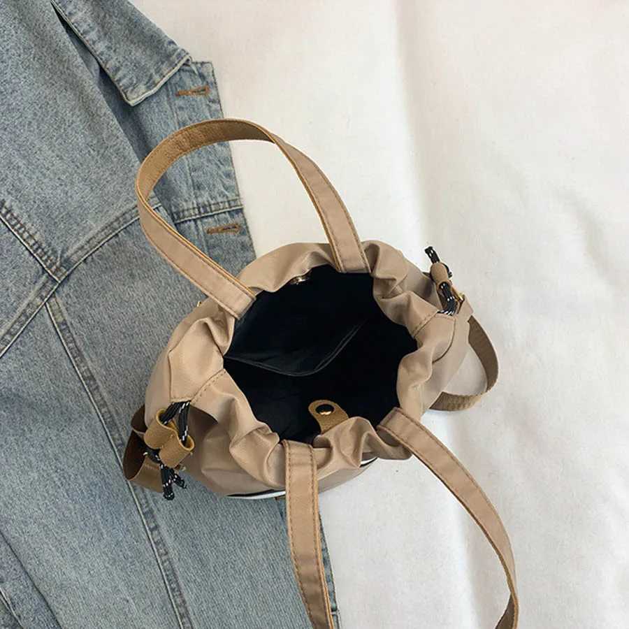 New Forest style waterproof nylon bag with quirky big eyes personalized handbag diagonal cross bag small tote bag bucket bag Z250512