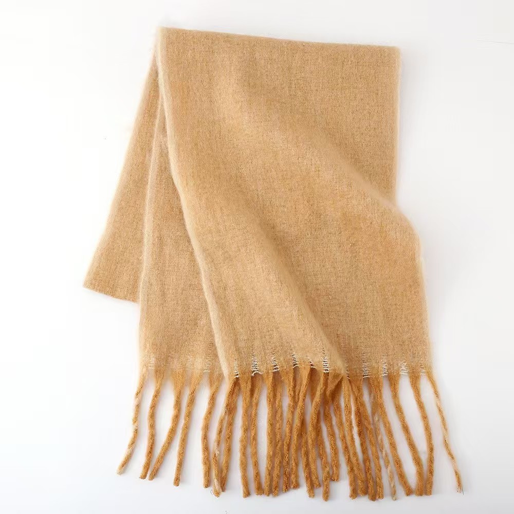 T692 European and American circle yarn thick braid scarf female European and American fashion simple versatile neck scarf thick contrast color scarf