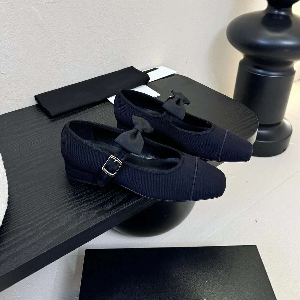 New Women Size35-41 Butterfly Knot Flats Mary Janes Square Toe Low Heels Buckle Strap Designer Shoes Zapatillas De Mujer