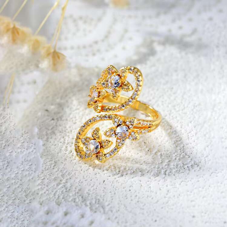 Dainty Flower Shape Ring with Zircon Brass Copper Flores Jewelry Band for Women Engagement Party Anel De Compromisso Feminino