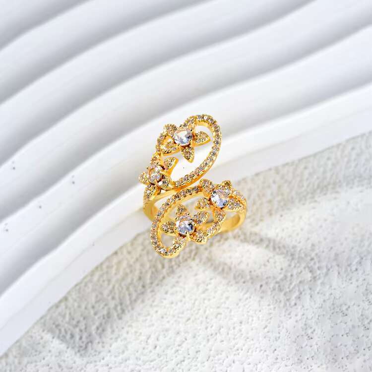 Dainty Flower Shape Ring with Zircon Brass Copper Flores Jewelry Band for Women Engagement Party Anel De Compromisso Feminino