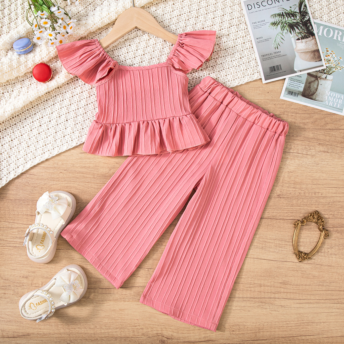 New baby clothes,summer baby girl clotheing,bow doll shirt flysleeve top solid color muscle sense of casual pants, suitable for daily wear and party w