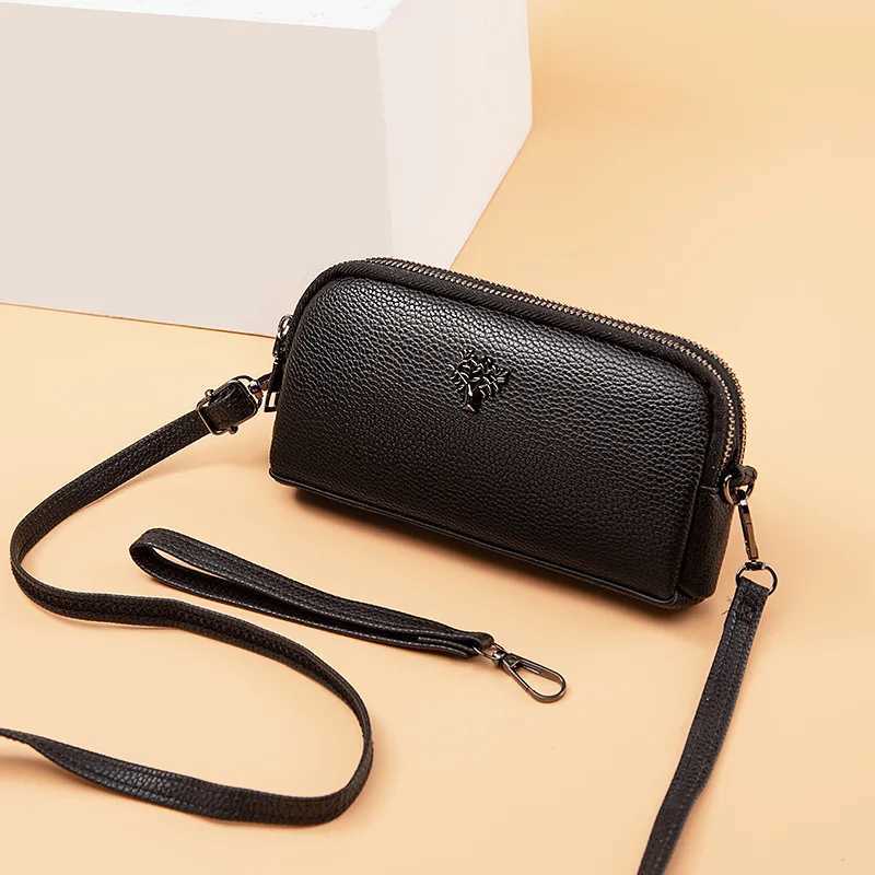2023 New Mobile Phone Purse Mini Crossbody Bag Trend Key Small Body Handbag Korean Version Small Focus Womens Bag Z250512