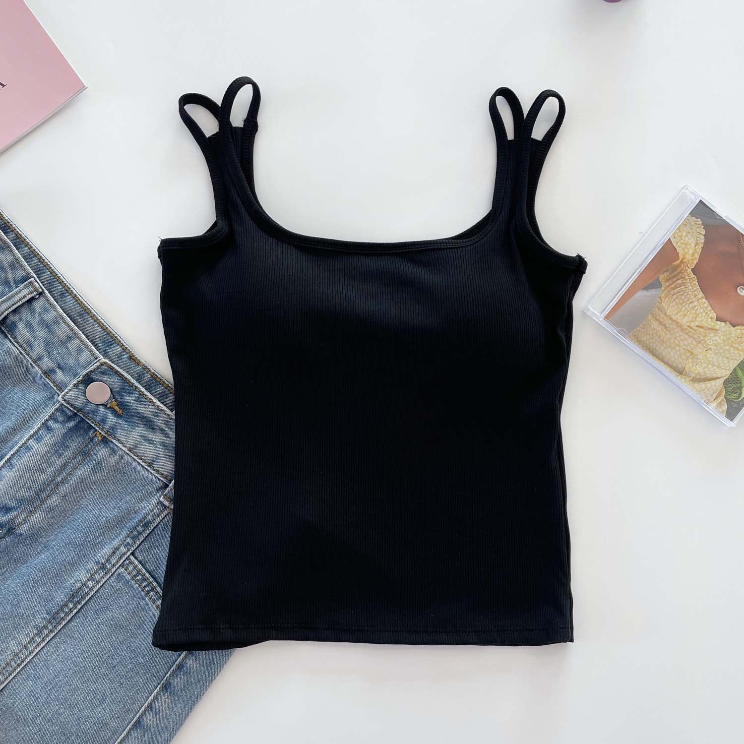 XL240 New sweet camisole for women with breast pads, slimming, short style to wear outside and inside