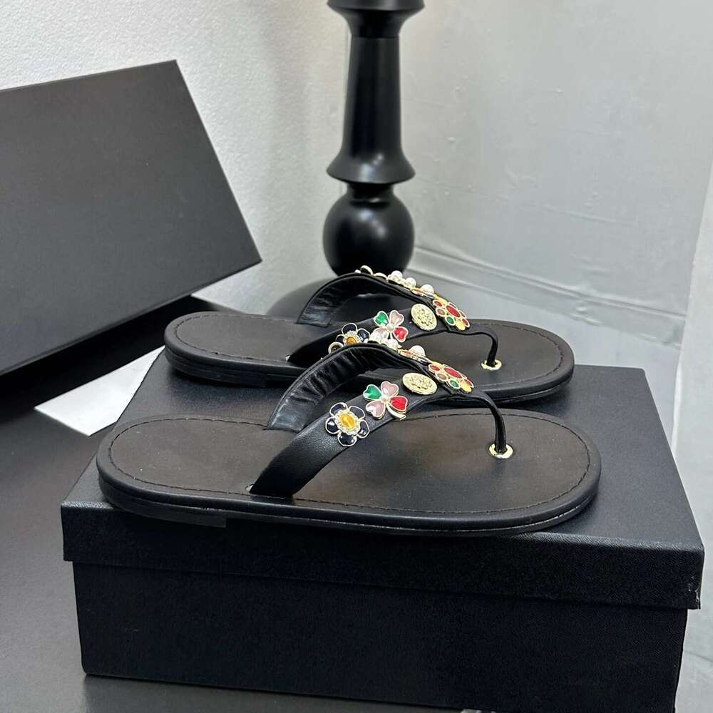 Women Genuine Leather Flip-Flops Low Heels Flower Slippers Summer Slides Leisure Flats Designer Shoes Zapatillas De Mujer