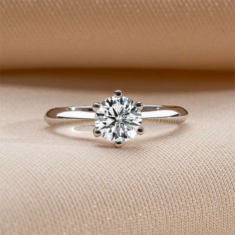 Custom 0.5CT 1CT 2CT 3CT Vvs D 925 Sterling Silver Solitaire Moissanite Wedding Engagement Ring for Women with Gra Certificate