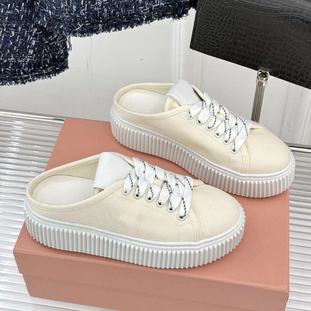 New Women Canvas Sneakers Flat Platform Sports Round Toes Flats Lace Up Solid Colors Designer Shoes Zapatillas De Mujer
