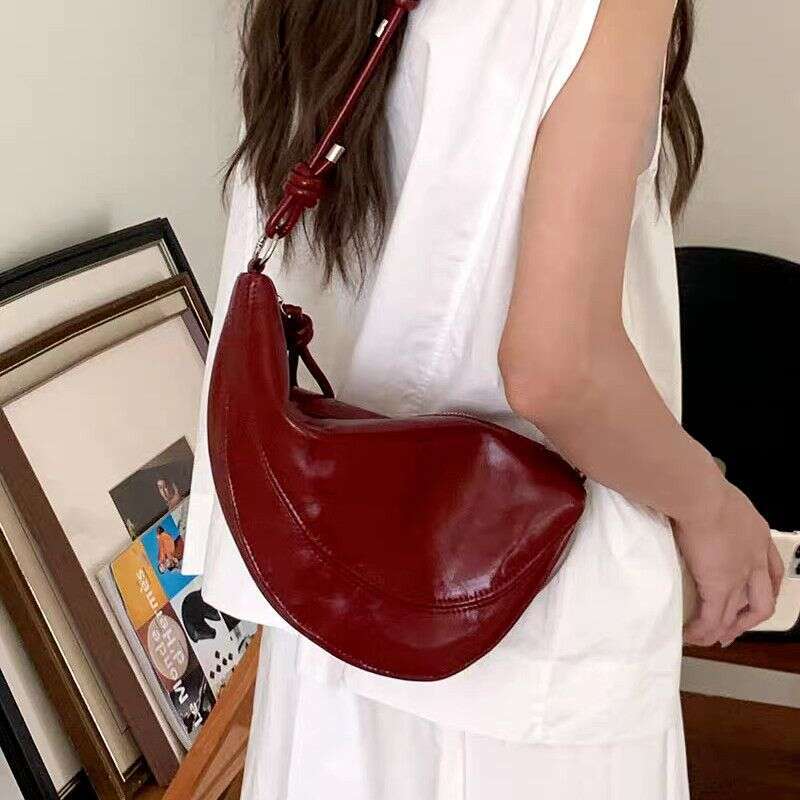 Niche Soft Leather 2025 New Casual Fashion Saddle Versatile Dumpling Underarm Single Shoulder Crossbody Bag