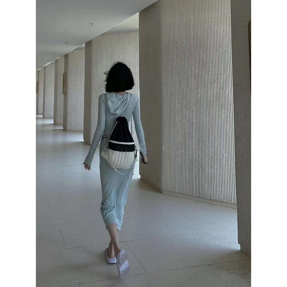 New Niche Design For Girls Leisure Commuting Student Fashionable And High-Quality Nylon Backpack