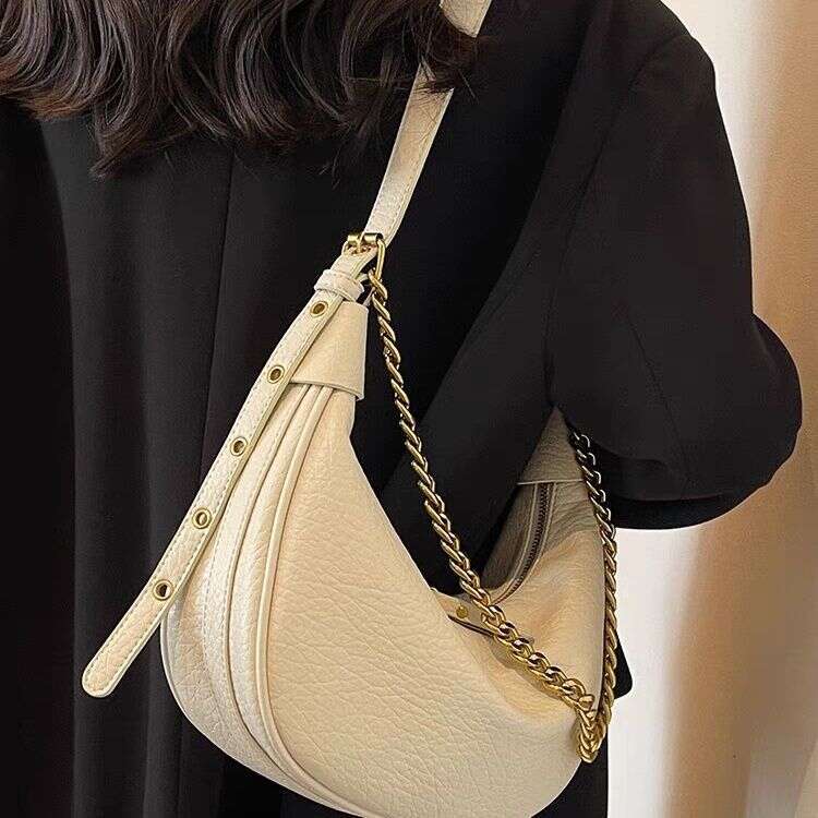 Large capacity for women 2025 new high-end texture niche autumn and winter versatile shoulder chain dumpling bag
