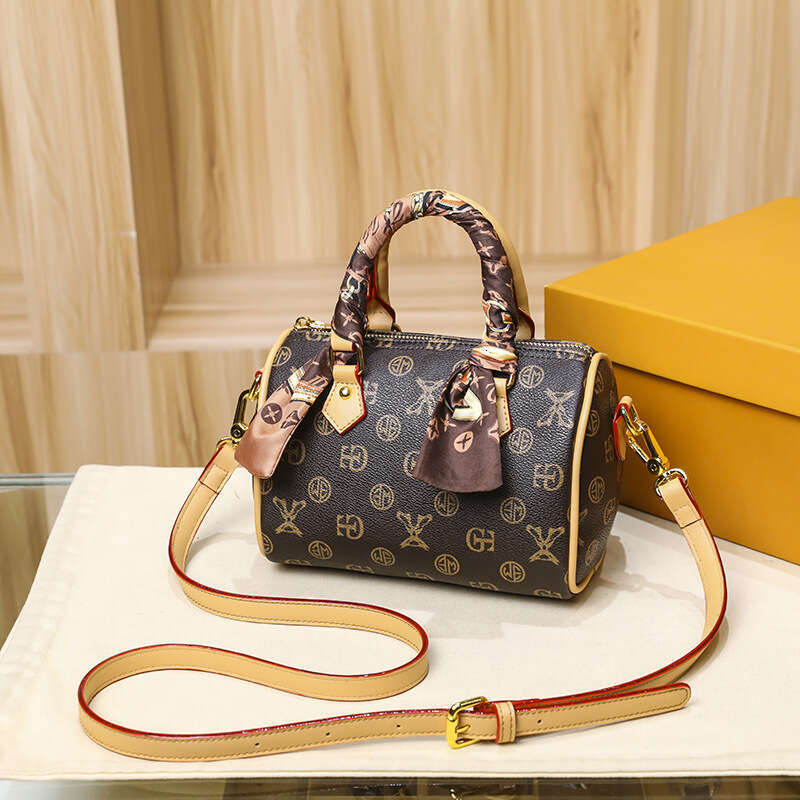 Digital printed pillow new trendy women's bag, simple and versatile, Bosch single shoulder diagonal cross handbag designer bag
