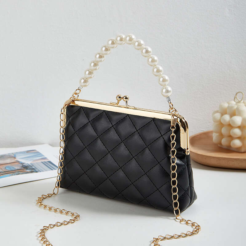 Embroidered Pearl 2023 Ladies Handbag Fashionable Women's Bag Diamond Grid