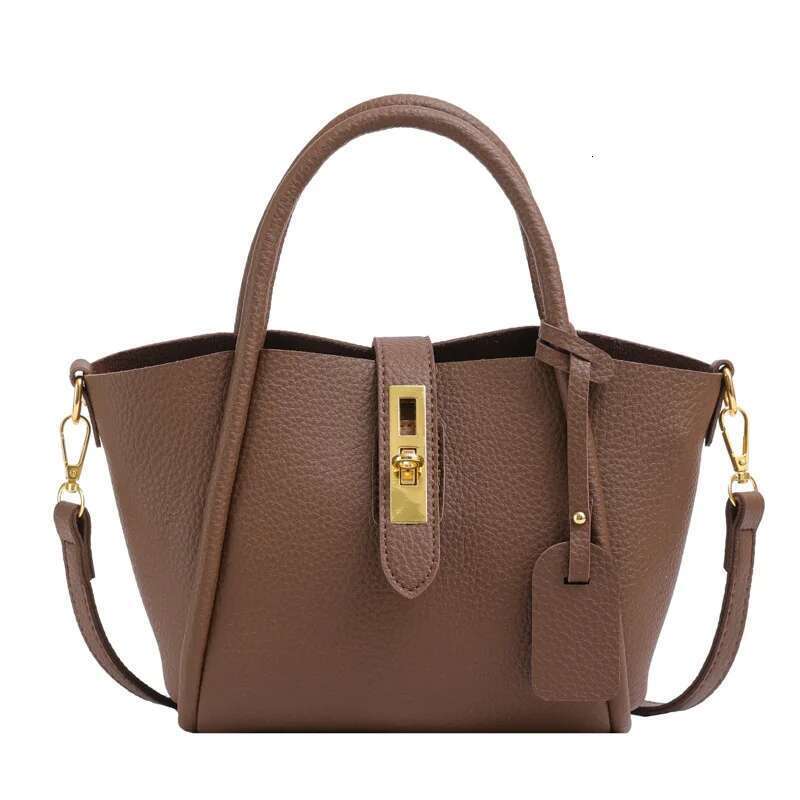 New Shopping Basket Cross-border Fashion Shoulder Messenger Joker Simple Small Female High-grade Commuter Bag Bucke