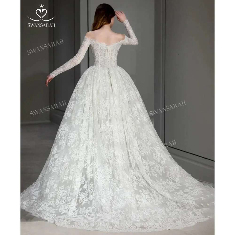 Long Sleeve Ball Gown Wedding Dress 2025 Sweetheart Vintage Lace customized Vestido De Novia SwanSarah B500 Backless Bride