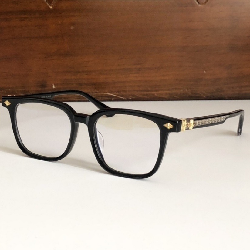High Quality Men optical glasses Classic Luxury Designer Women eyeglass Titanium Punk Business Design Prescription Spectacle Frames with box 8170 SIZE