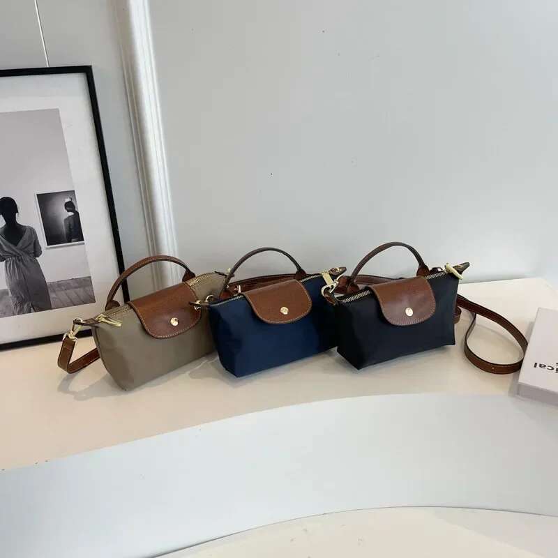 New Hot Sale Of The Season Fashionable Women's Plaid Canvas Dumpling Crossbody Shoulder Bag Lightweight For Autumn Winter Ve