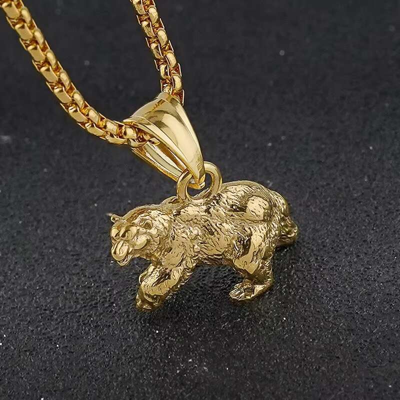 Hot Selling Classic Bear Animal Pendant Necklace Street Men Steel Necklace Wholesale Bear Necklace
