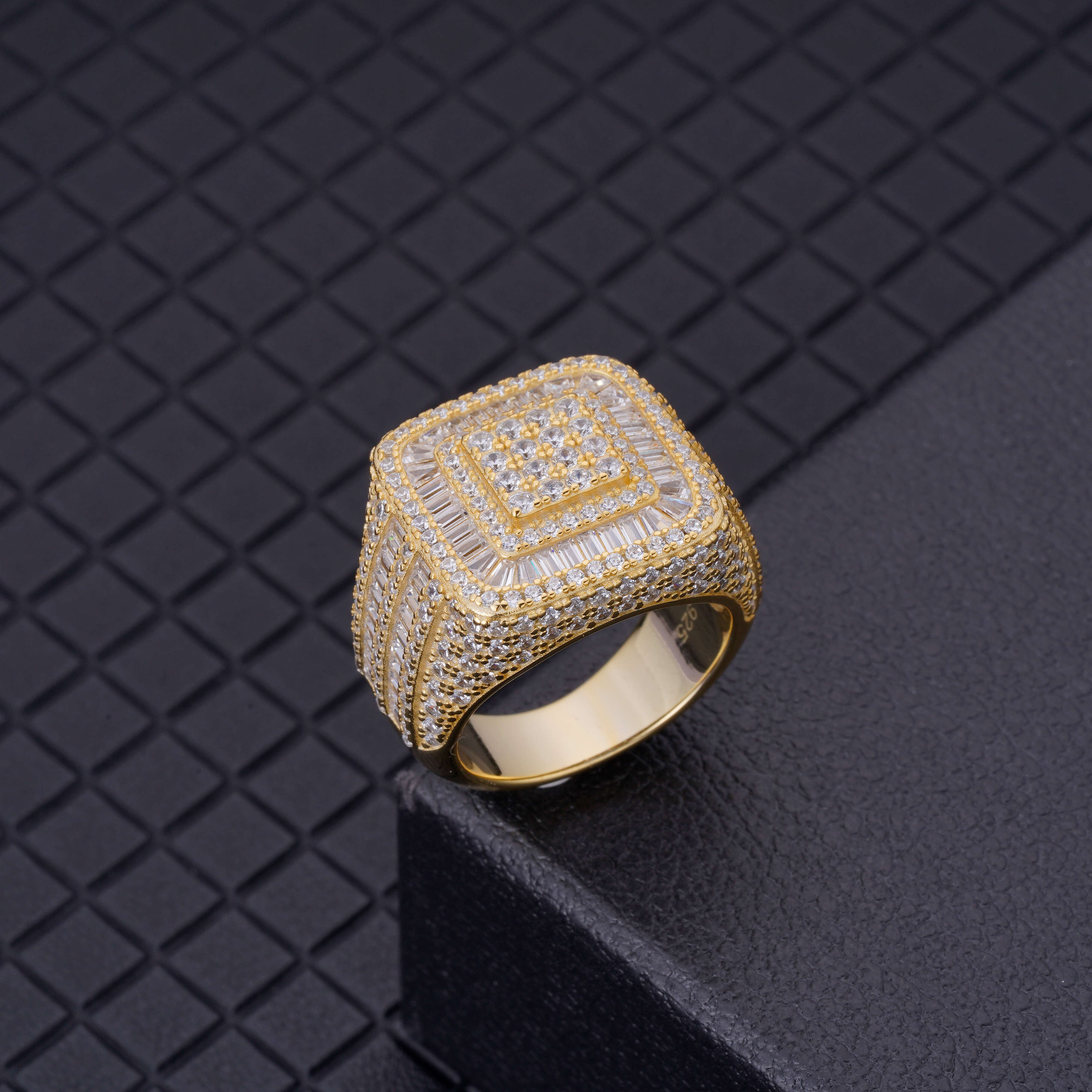 New Design Wholesale Jewelry Gold Plated Cluster Iced Out VVS Moissanite Bling 925 Silver Square Wedding Ring