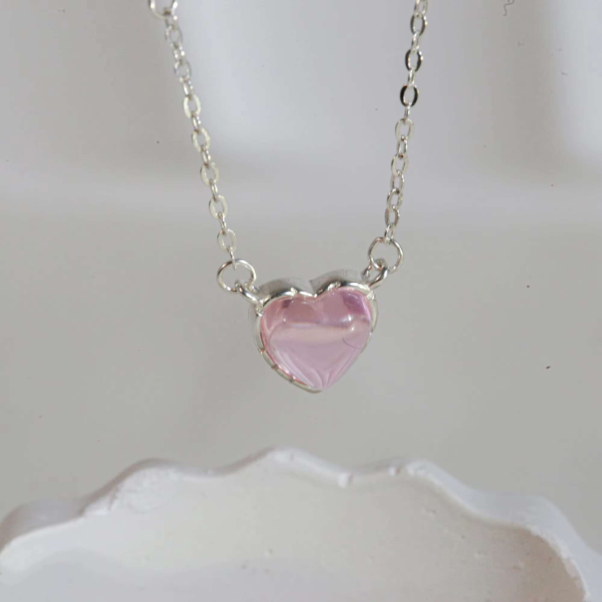 S pure sier high-quality classic pink heart-shaped pendant necklace cubic zirconia women's jewelry