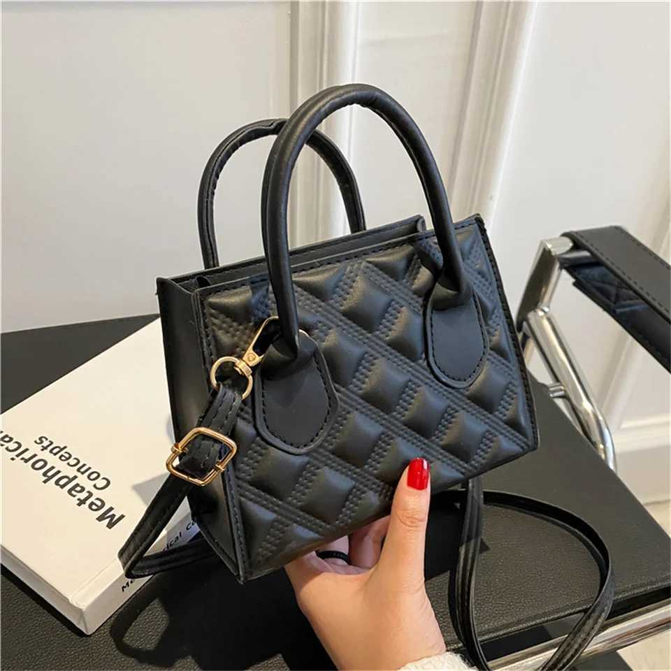 Women Fashion Crossbody Bag Small Square Bag PU Shoulder Bag Handbags Z250512