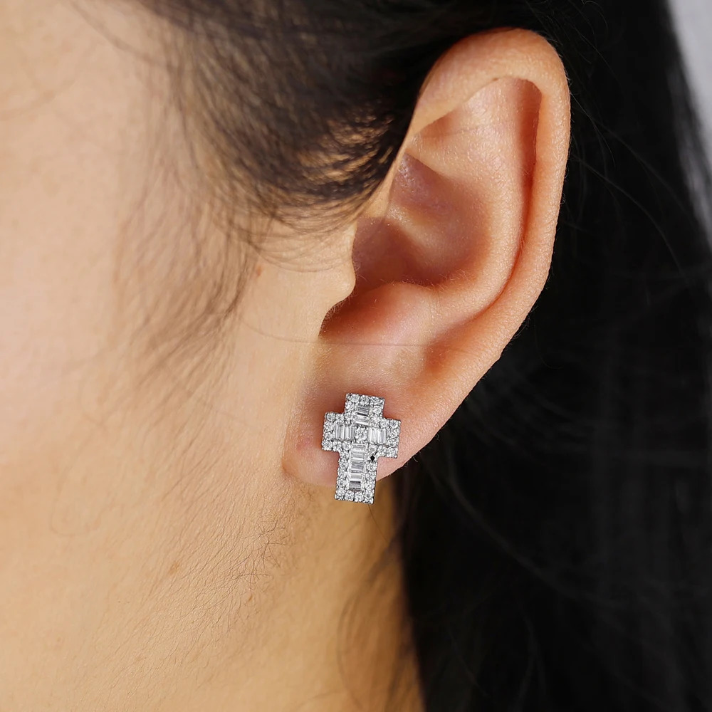 Punk Cross Stud Earring for Men Iced Out Zirconia Hip Hop Gold Color Womens Men Fashion Jewelry 250512
