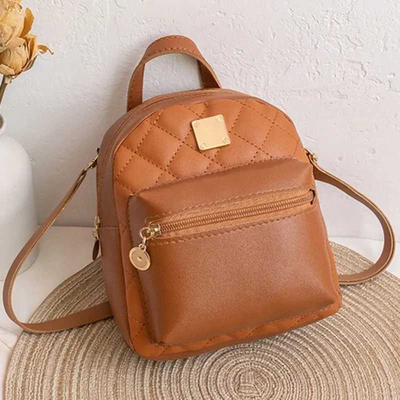 Fashionable Casual Backpack Leather Waterproof Large Capacity Backpack High Quality Classic Womens s Travel Shoulder Bag Z250512-1