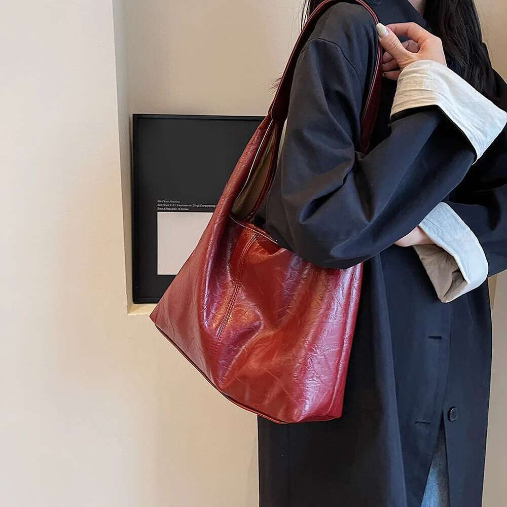 2Pcs/Set Women's Leather Shoulder Fashion Wine Red Underarm Bags Casual Hobo Bag Ladies Capacity Retro Designer Tote Handbag