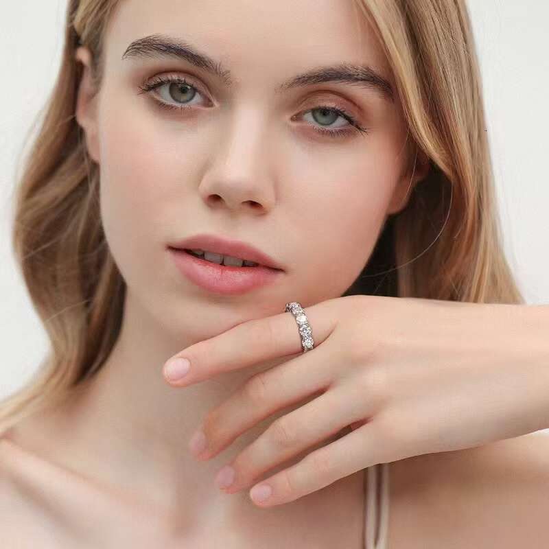 High Quality 5.0mm round Cut D Color Moissanite 925 Sterling Silver Womens Full Moissanite Wedding Ring