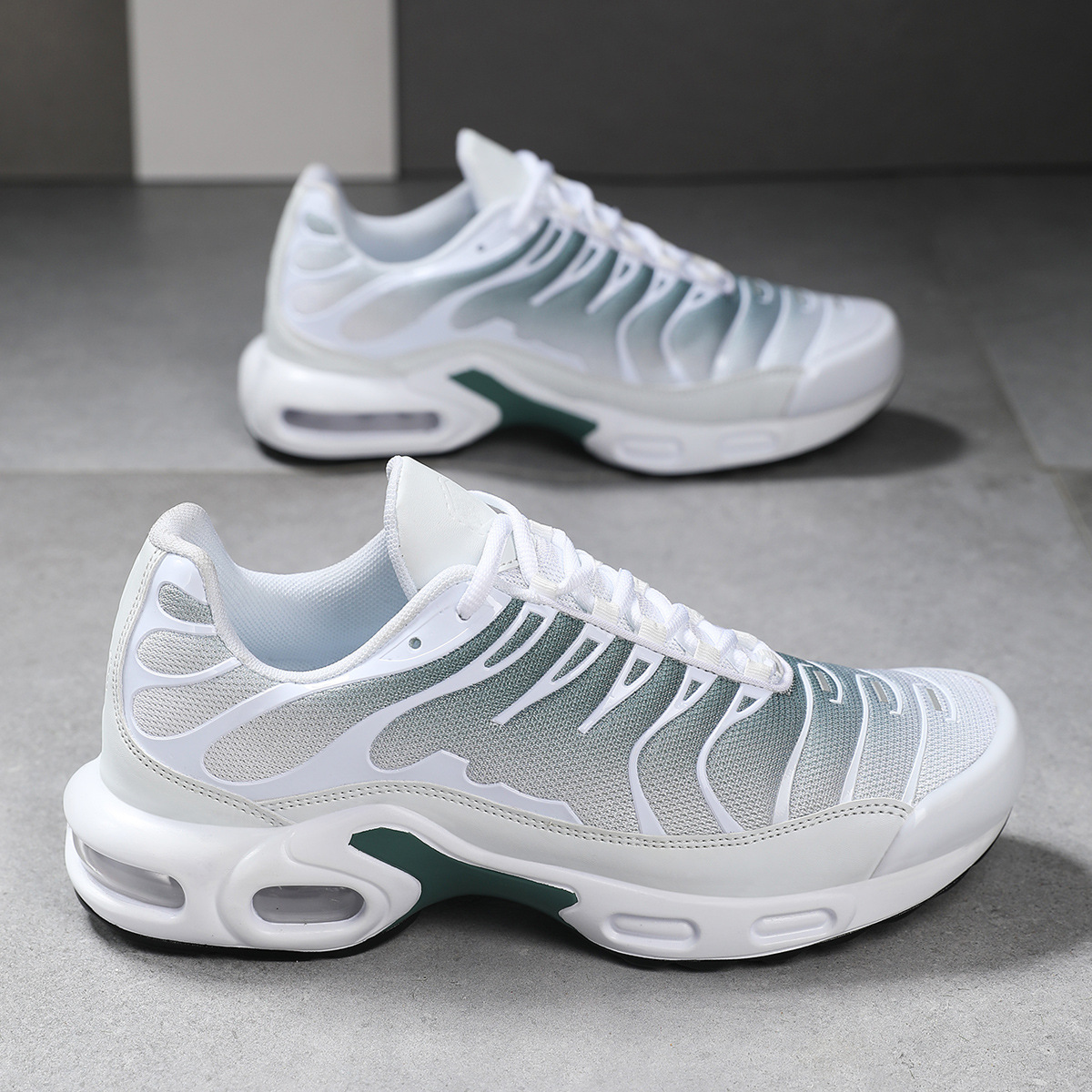 New Men Shoes Non Slip Male Running Footwears Lightweight Gym Sneakers Comfortable hurenlakeshoes