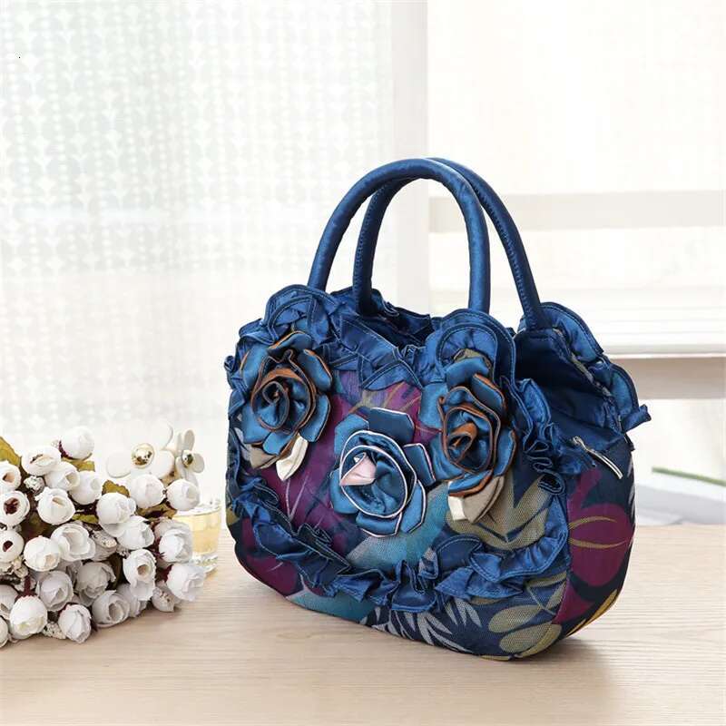 New mother key middle Korean women's Mommy bag Solid lace girls zipper handbag