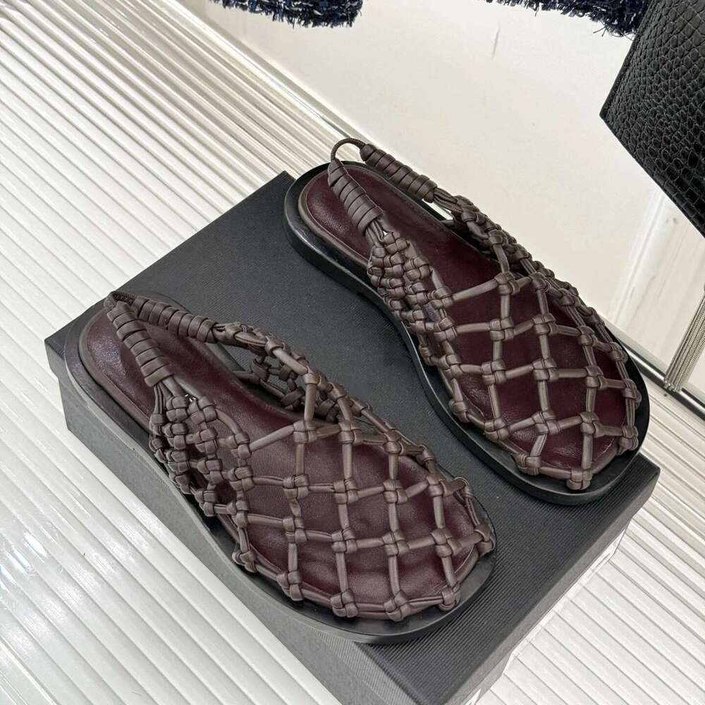 Women Weaving Genuine Leather Sandals Low Heels Hollow Flats Gladiator Summer Round Toe Designer Shoes Zapatillas De Mujer