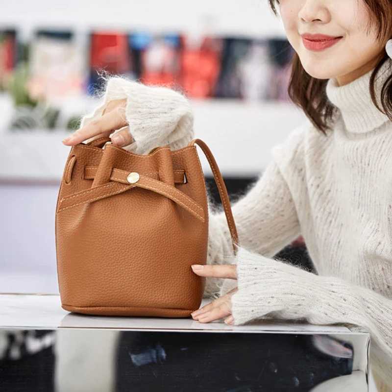 Hand Bag Ladies Womens Crossbody Bags Large Capacity PU Leather Bucket Bag Portable Cross Body Bucket Bag Single Shoulder Bag Z250512