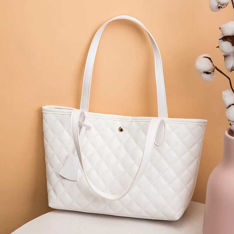 Chic Embroidered Tote Bag for Women - Spacious Stylish Shoulder Handbag with Fixed Strap Polyester Lined Faux LeatherW250512