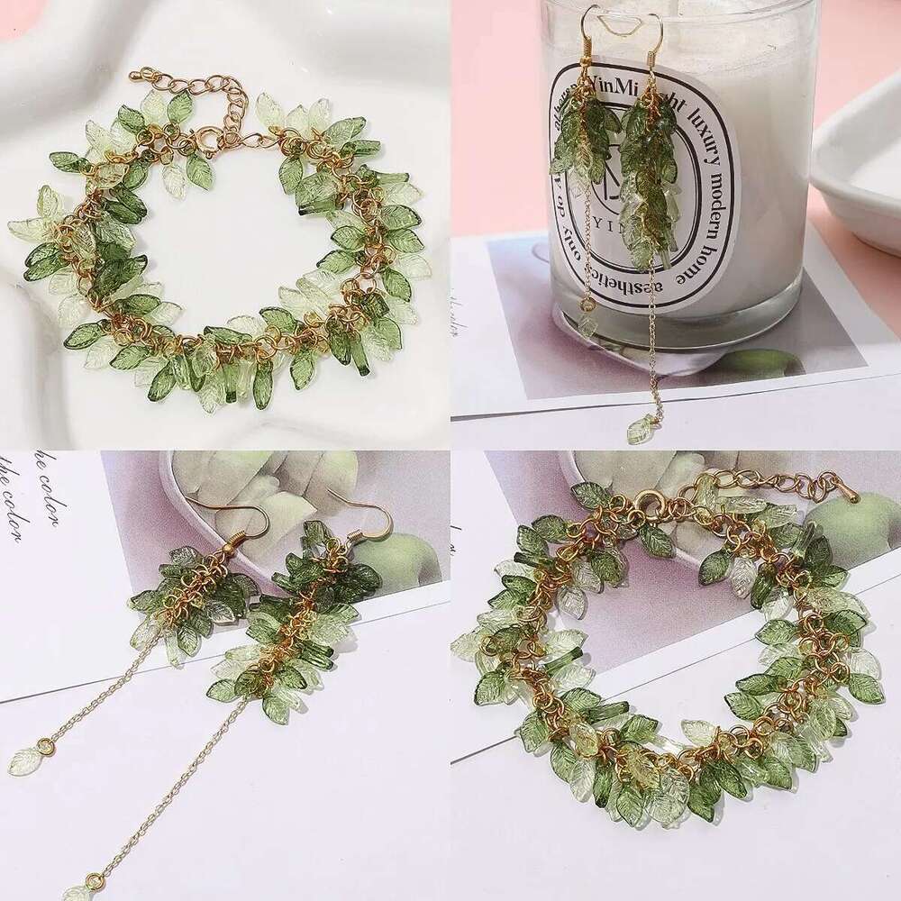 100Pcs Acrylic Mini Small Tree Leaf Hand Beaded DIY Handmade Necklace Earrings Loose Separated Bead Jewelry Accessory Mater