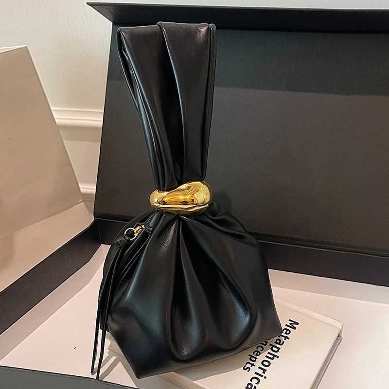 Fashion Designer Womens Small Handbag Soft Leather Pleated Ladies Mini Clutch Bag 2024 Female Party Evening Purses Bucket Bag Z250512