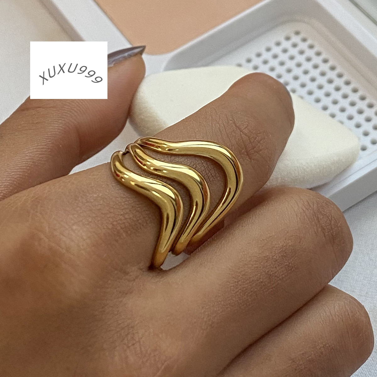 J D 18k Gold Stainless Steel Adjustable Ripple Wave Cutout Open Ring Trendy Irregular Hollowed Minimalist Style