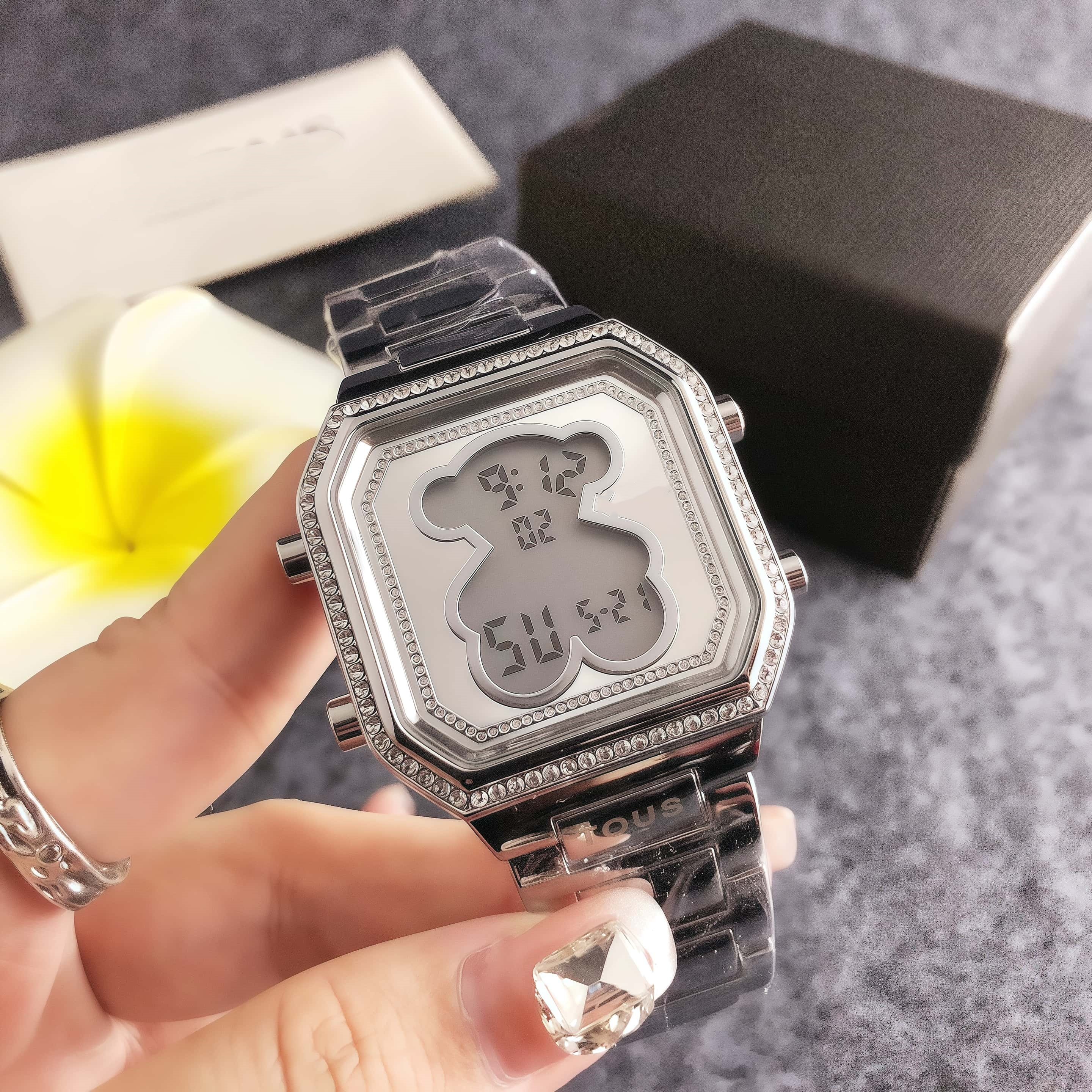 Hot Sale Women Men Silver Rose Pink Black Gold Stainless Steel White Zircon Glass Bear Square Electronic Watch Chain Pulsera Span Jewelry