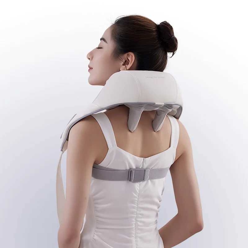 Shiatsu Back Shoulder and Neck Massager with Heat Cordless Deep Tissue 6D Kneading Massage Pillow Massage Shawl for Muscle RelaxW250512