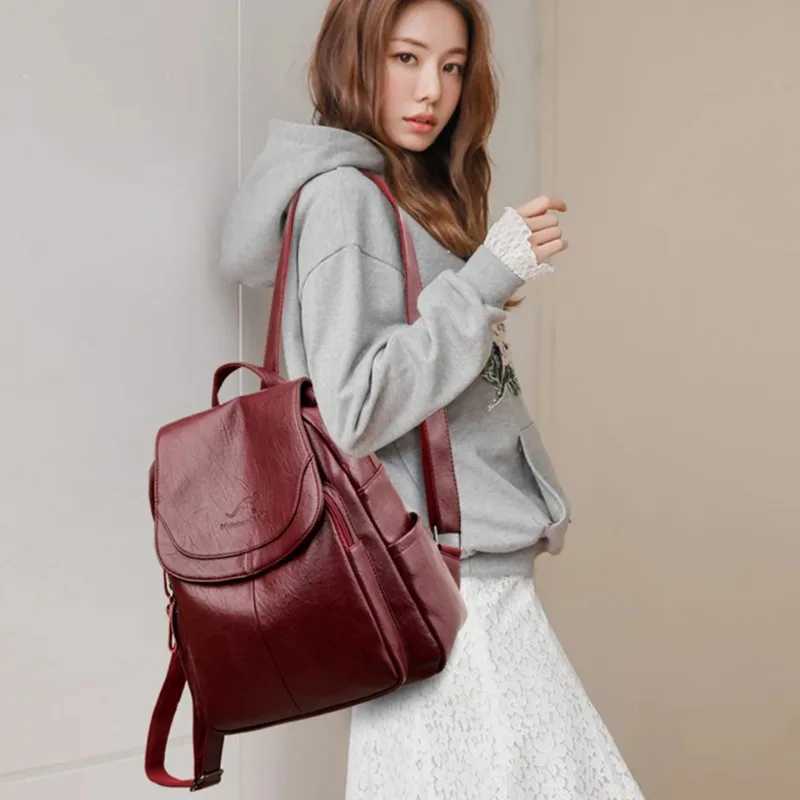 Ladies Bookbag Rucksack Women Large Capacity Backpack Purses High Quality Leather Female Vintage Bag School Bags Travel Bagpack Z250512