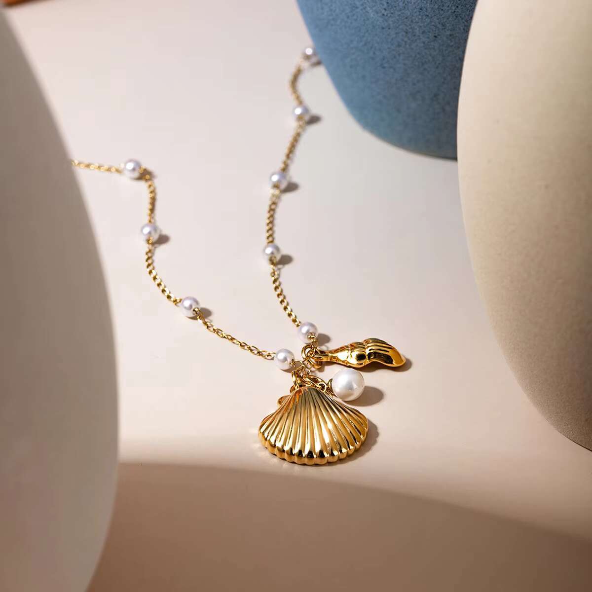 J&D Jewelry Ocean Series Gold Plated Stainless Steel Summer Beach Starfish Pearl Thick Pendant Girl Necklace
