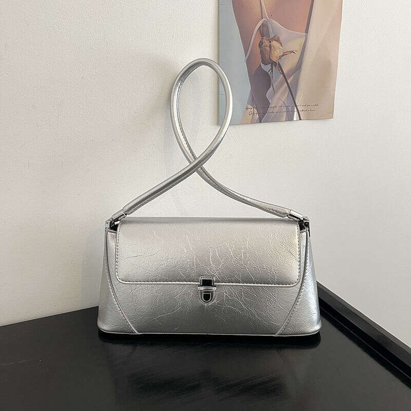 free shipping designer bags High end 2025 new niche design for women's fashion, light luxury, versatile, single shoulder armpit bag, hand-held li