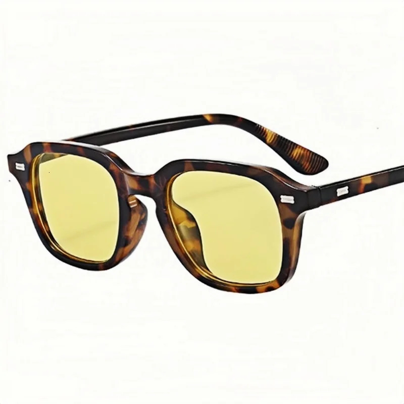 Fashion Square Orange Sunglasses For Women Men Retro Rivets Sun Glasses Trendy Shades UV400 Eyewear 250509
