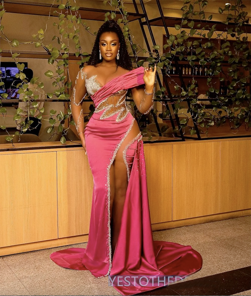 2025 Fuchsia Prom Dresses for Special Occasions Black Women Promdress Evening Gowns Illusion Mermaid Long Sleeves Side Split Rhinestones Birthday Dres