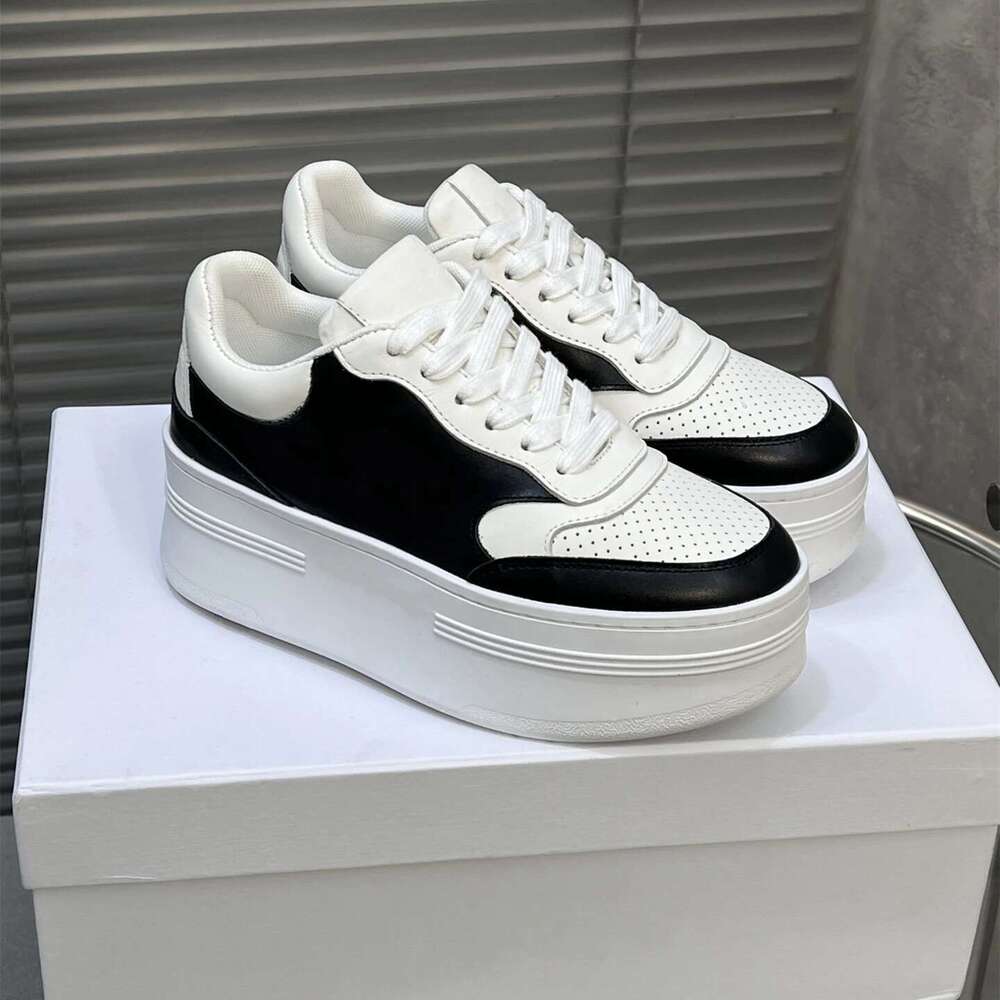 Women Genuine Leather Sneakers Flat Platform Sports Leisure Flats Round Toes Lace Up Designer Shoes Zapatillas De Mujer