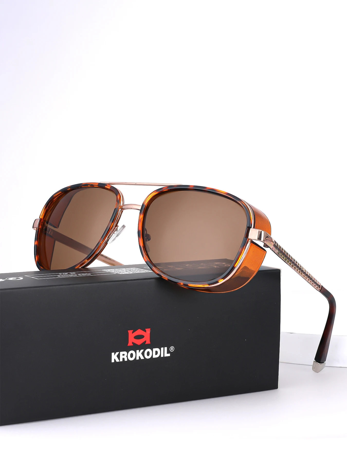 Tony Stark Sunglasses Man Woman Steampunk Sun Glasses Male Vintage Gradient Red Sunglass UV400 250512