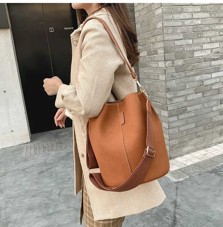 NIGEDU large capacity Women Bucket bags wide strap designer women shoulder bags Matte Leather crossbody bag for Female Z250512