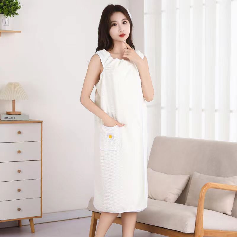 DD115 Large size long coral fleece pineapple grid wrappable bath towel women's sling bath towel robe vest bath towel skirt