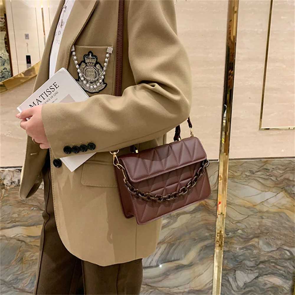 New Trendy Plaid Women Shoulder Bag Fashion Chain Crossbody Bags Designer Handbags And Purses Small Flap Top Handle Bags Z250512