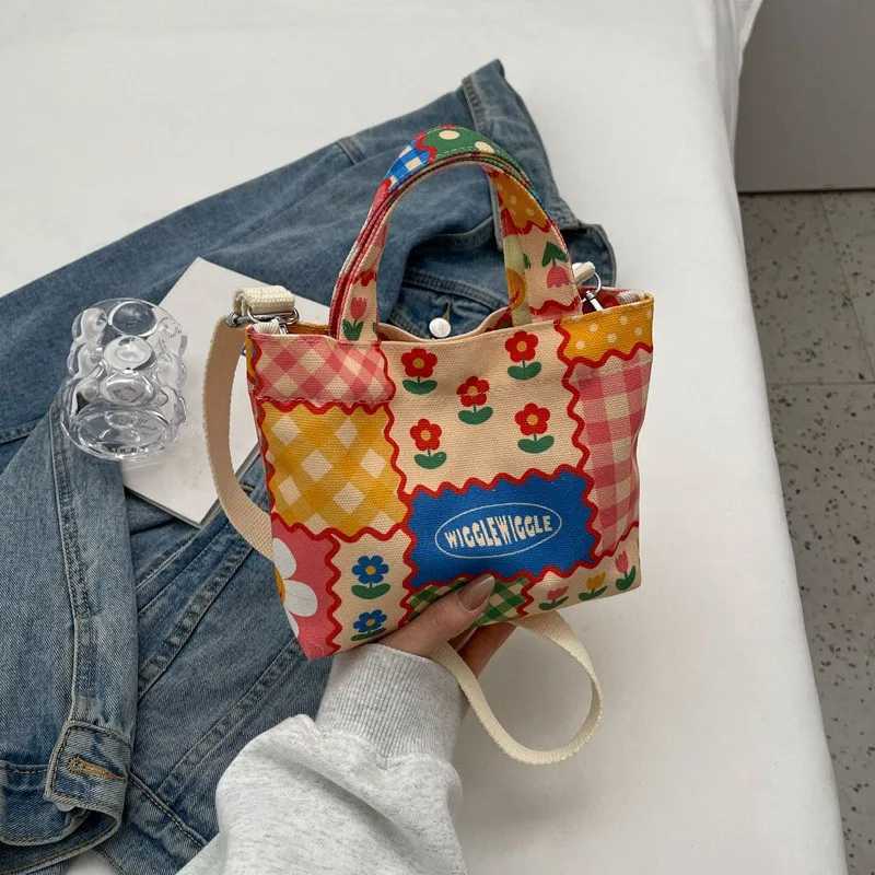 Gentle Woman Letter Printing Small Tote Bag Street Trendy Canvas Mini Handbag Shoulder Bag Versatile Teen Women Crossbody BagW250512